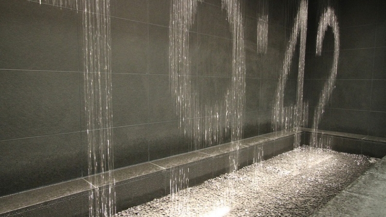 osaka-fountain-clock (1)