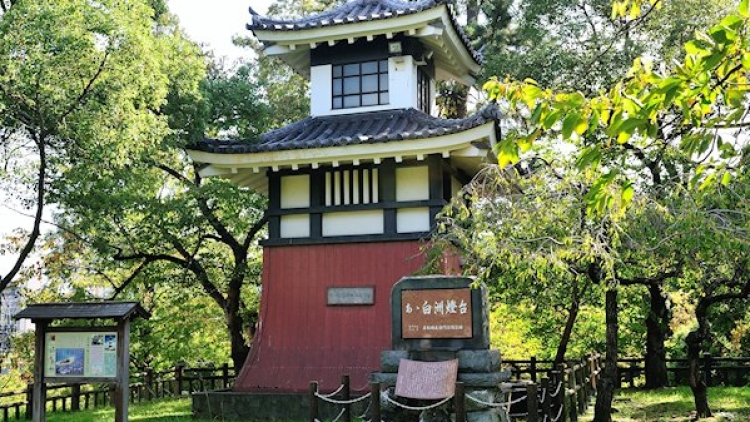 shirasu-lighthouse-kokura-castle-kitakyushu shirasu-lighthouse-kokura-castle-kitakyushu