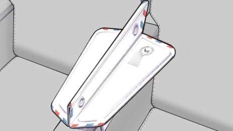 soarigami rebutan tangan di pesawat (1)