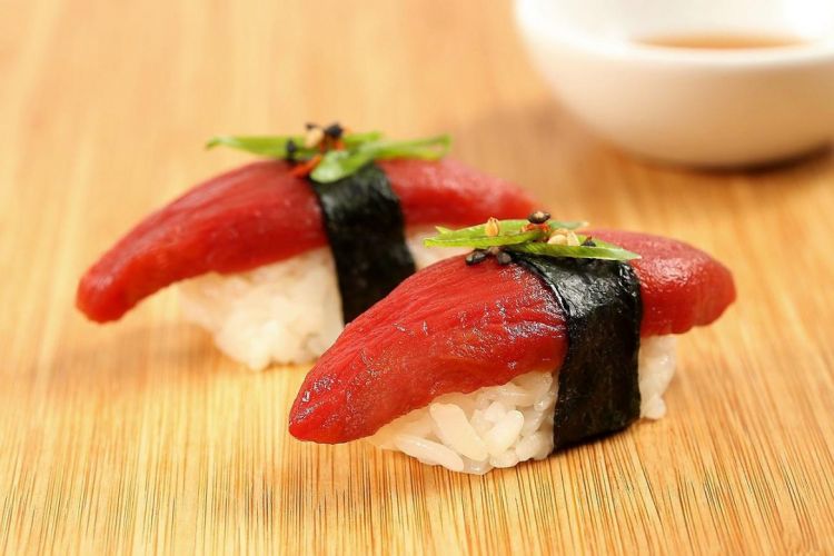 Ikan dalam sushi disebut-sebut merupakan salah satu rahasia umur panjang orang Jepang (glidshire.com)