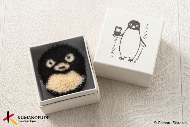 Brush Make Up Penguin (grapee.jp)