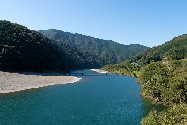 Sungai Shimanto (tsunagujapan.com)