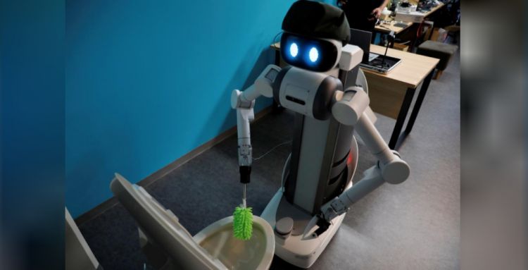 Ugo, robot untuk memerangi virus corona japanesestation.com