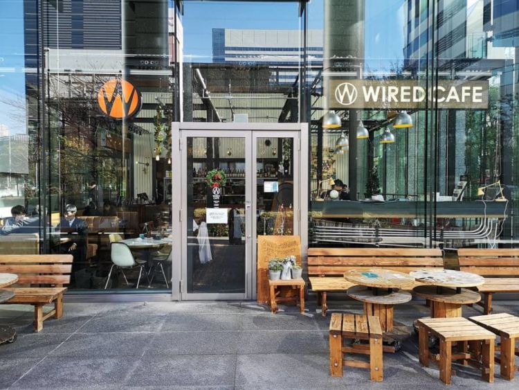 wired cafe