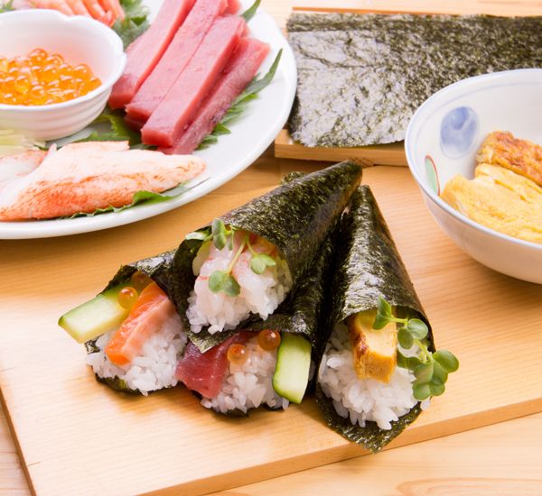 Sushi temaki