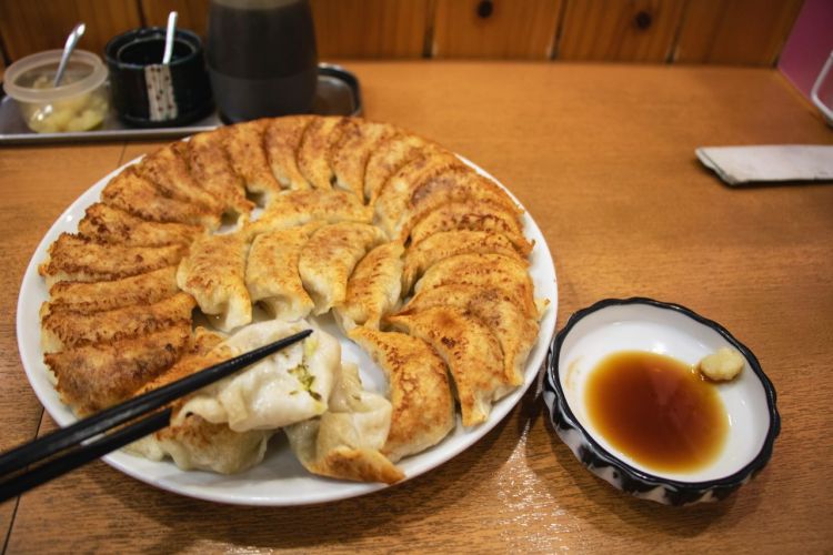 Enban Gyoza: Hidangan Tradisional Berbentuk Cakram Khas Fukushima