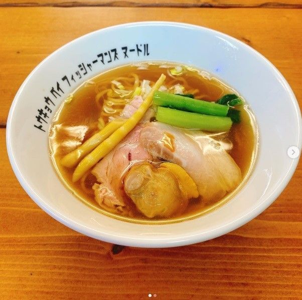 Ramen unik dari Tokyo Bay Fisherman's Noodle (Yokosuka 1chiban).