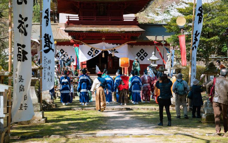 Ritual Shinto yang mendoakan panen baik, kedamaian dan kesehatan (Discover Shimane)