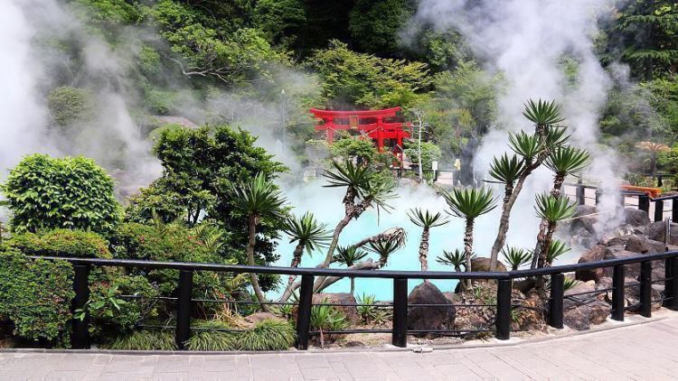 Salah satu dari mata air panas di wisata Seven Hells Beppu (Japan Guide).