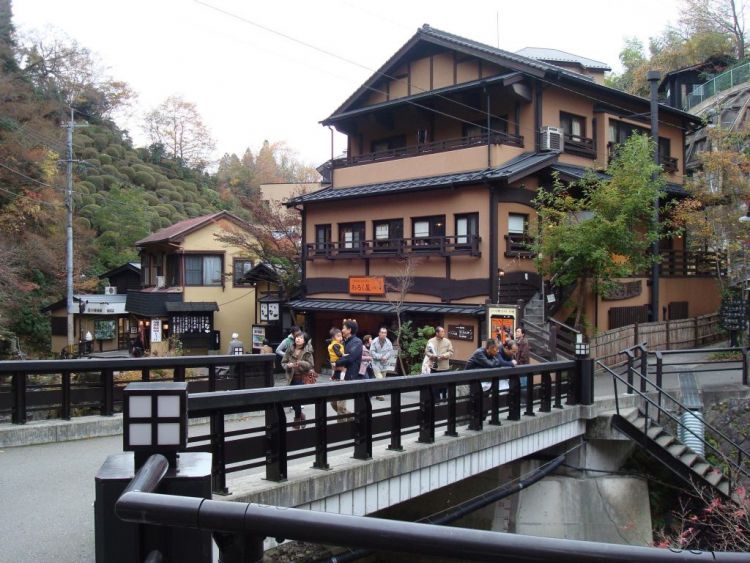 Kurokawa Onsen yang paling populer di Kyushu (Tzuhshun Hsu/Flickr via GaijinPot Travel).