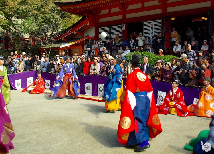 Permainan Kemari yang ditampilkan saat Spring Kemari Festival (Oh! Matsuri).