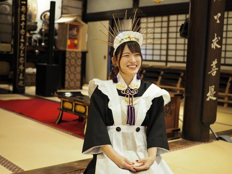 Kuutan salah satu maid di Kuil Ryuganji (Yahoo! News Japan)