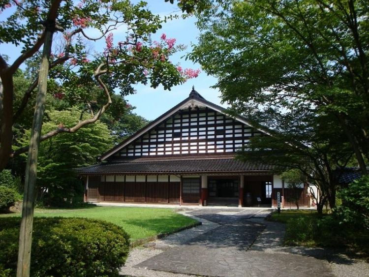 Folkcraft Village memiliki berbagai museum kecil yang menceritakan sejarah dan ciri khas Toyama.