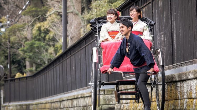 Jinrikisha di Kamakura (kanagawa Tourism)