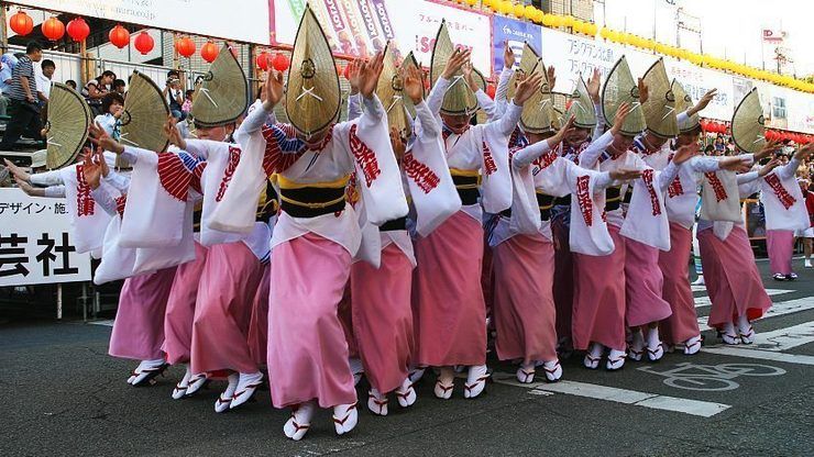 Setiap kelompok ren yang berbeda akan membawakan ciri khasnya masing-masing.