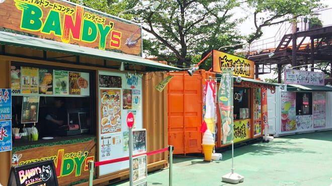 Arena food court yang ada di Yomiuri Land (yomiuriland.com).