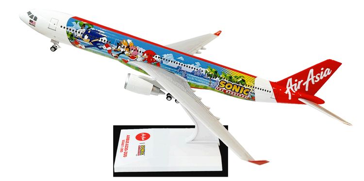 Merchandise AirAsia yang bertemakan Sonic the Hedgehog (AirAsia Newsroom)