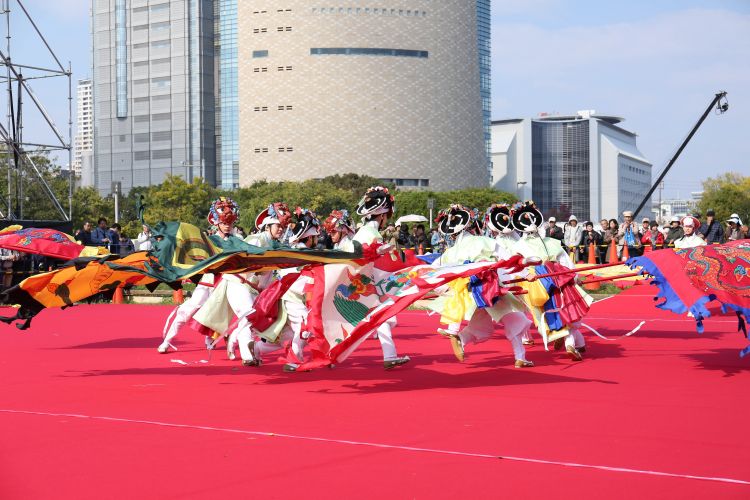 Shitennoji Wassso Festival, Osaka.