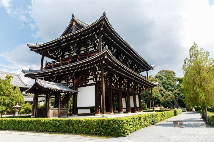 Sanmon gate