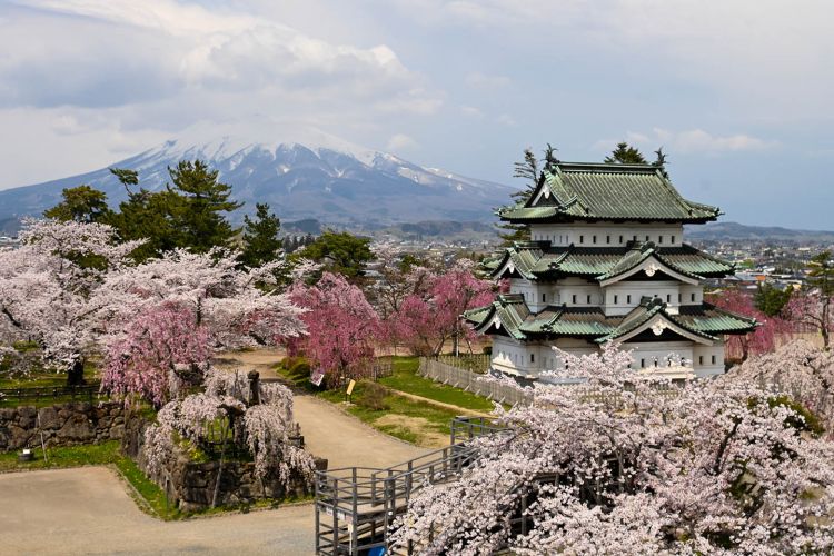 Hirosaki Castle