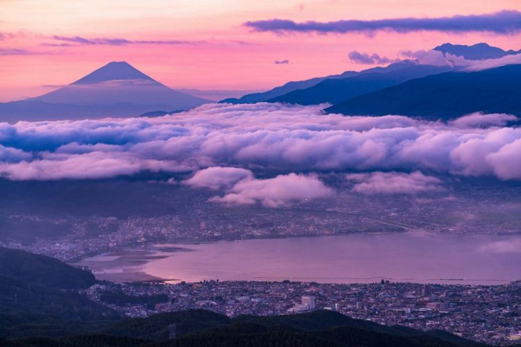 Pemandangan dari Gunung Takabotchi