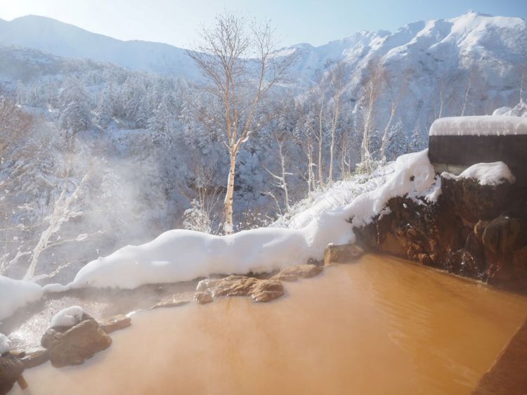 Tokachidake Onsen (Hokkaido Official Tourism)