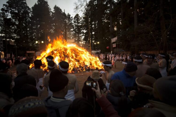 Dontosai Matsuri Prefektur Miyagi