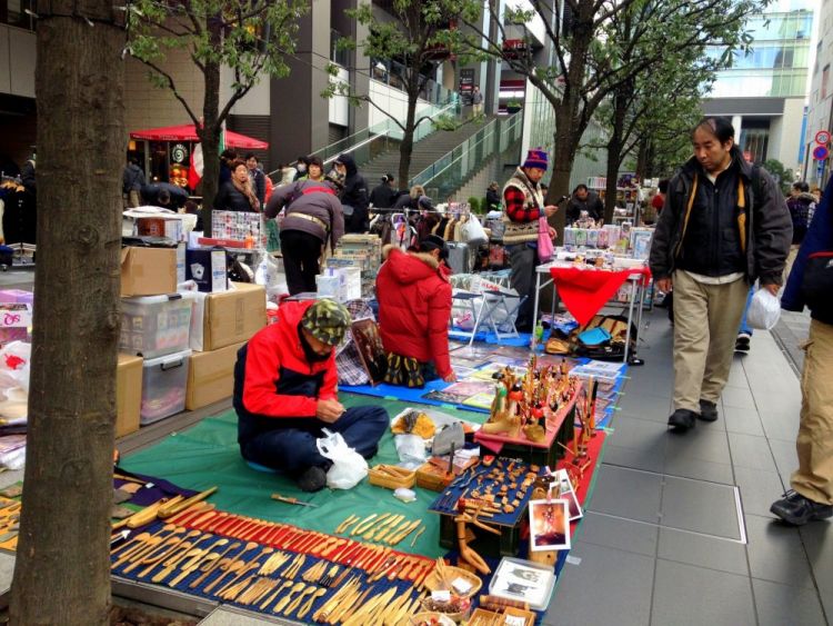 Pasar loak di Jepang