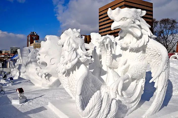 Kontes Patung Salju Internasional (Sapporo Snow Festival Official)