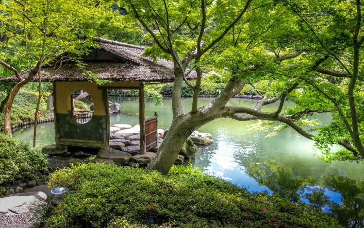 Suasana yang menenangkan di Happo-en Garden