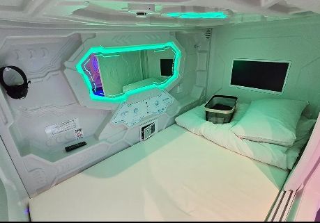 Hotel Galaxy Pod