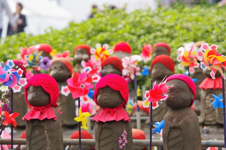 Patung Sentai Kosodate Jizo Patung Sentai Kosodate Jizo