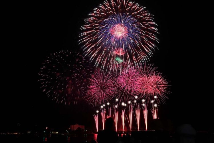 Minato Maizuru Chatta Fireworks Festival Minato Maizuru Chatta Fireworks Festival