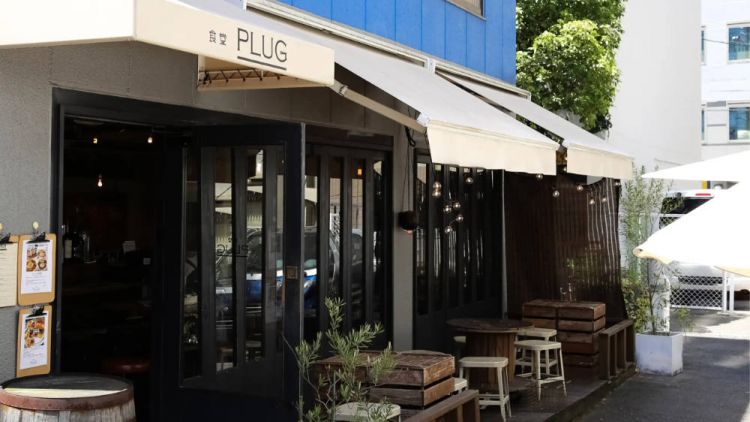 Nakazakicho, Osaka: Surga Retro dengan Kafe Cantik & Toko Thrift Klasik