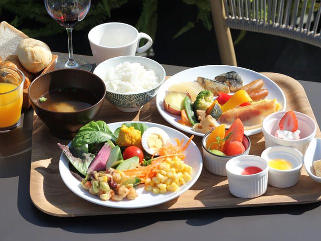Menu sarapan yang ada di Ginza Hotel by Granbell 