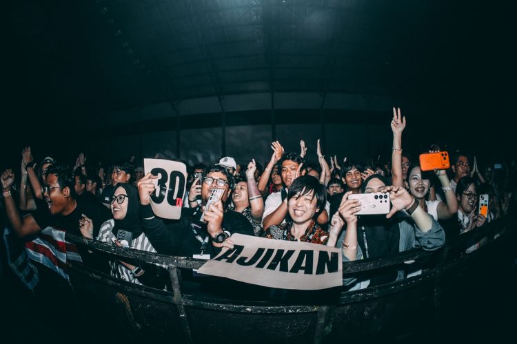 Asian kungfu generation