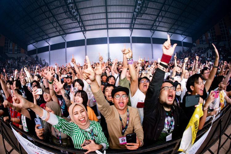 Asian kungfu generation